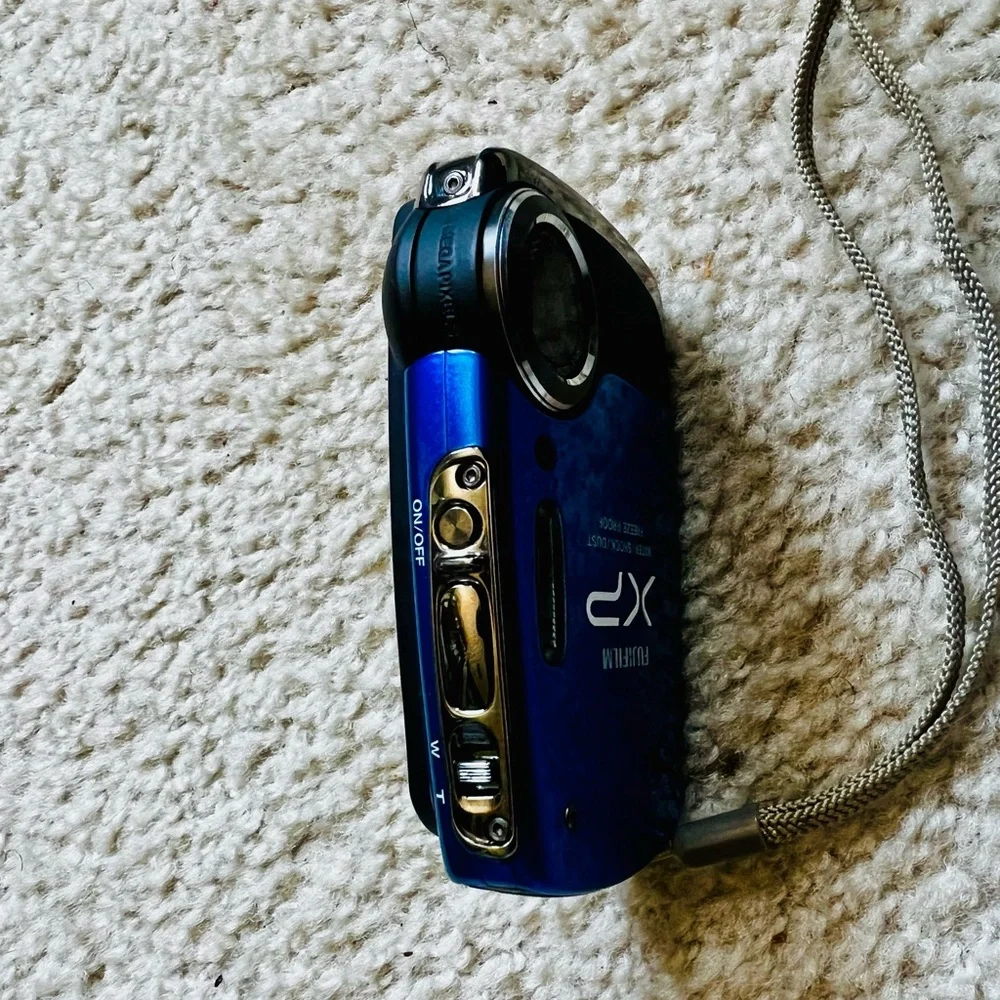 Fujifilm Finepix xp21 digital camera